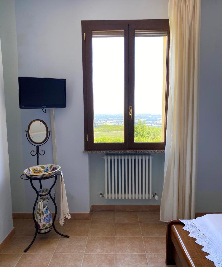 Bed and Breakfast R&B Del Monte Forlì Esterno foto