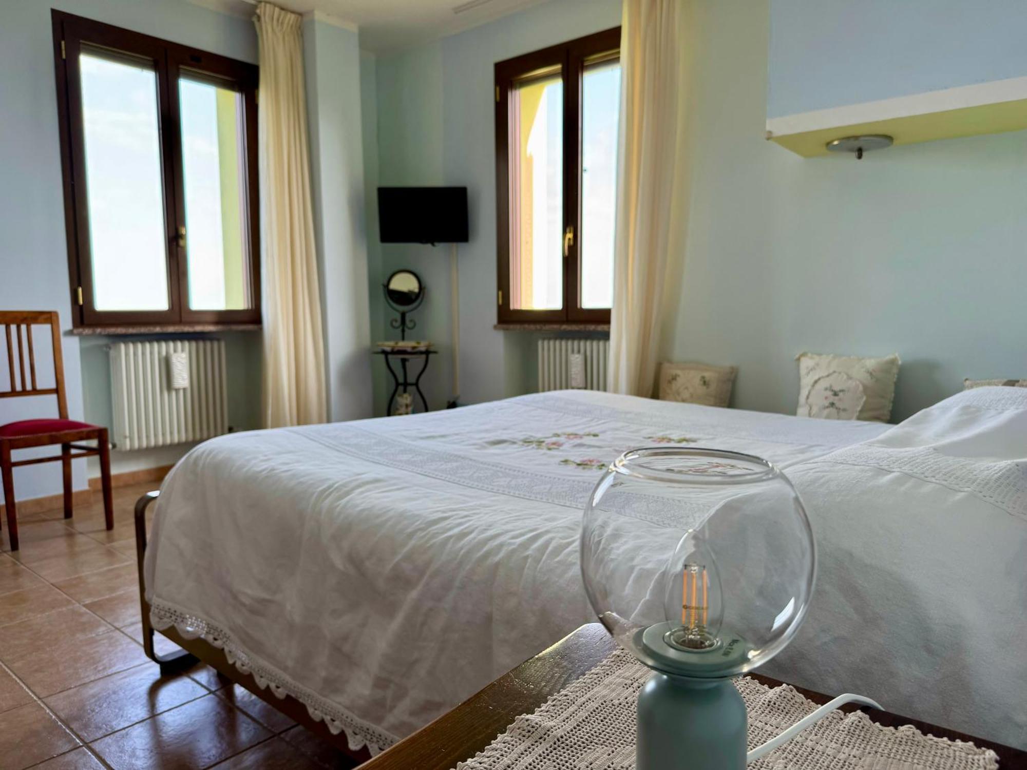 Bed and Breakfast R&B Del Monte Forlì Esterno foto